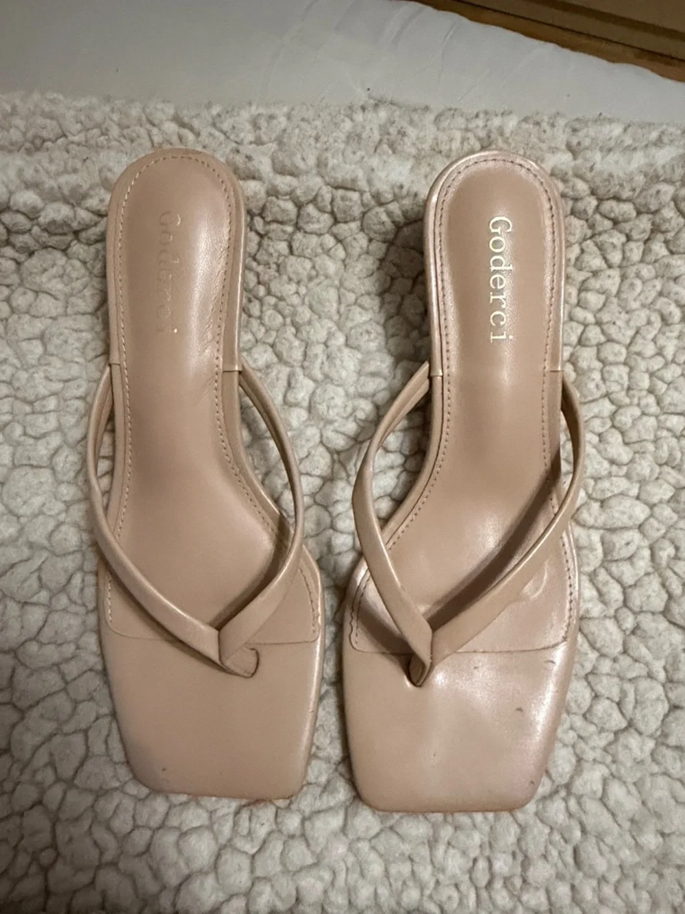 Tan sandal with kitten heel